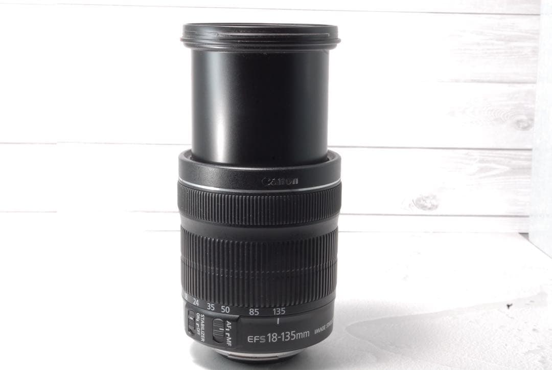 Canon EF-S 18-135mm IS STM 最強レンズ　◇極美品◇