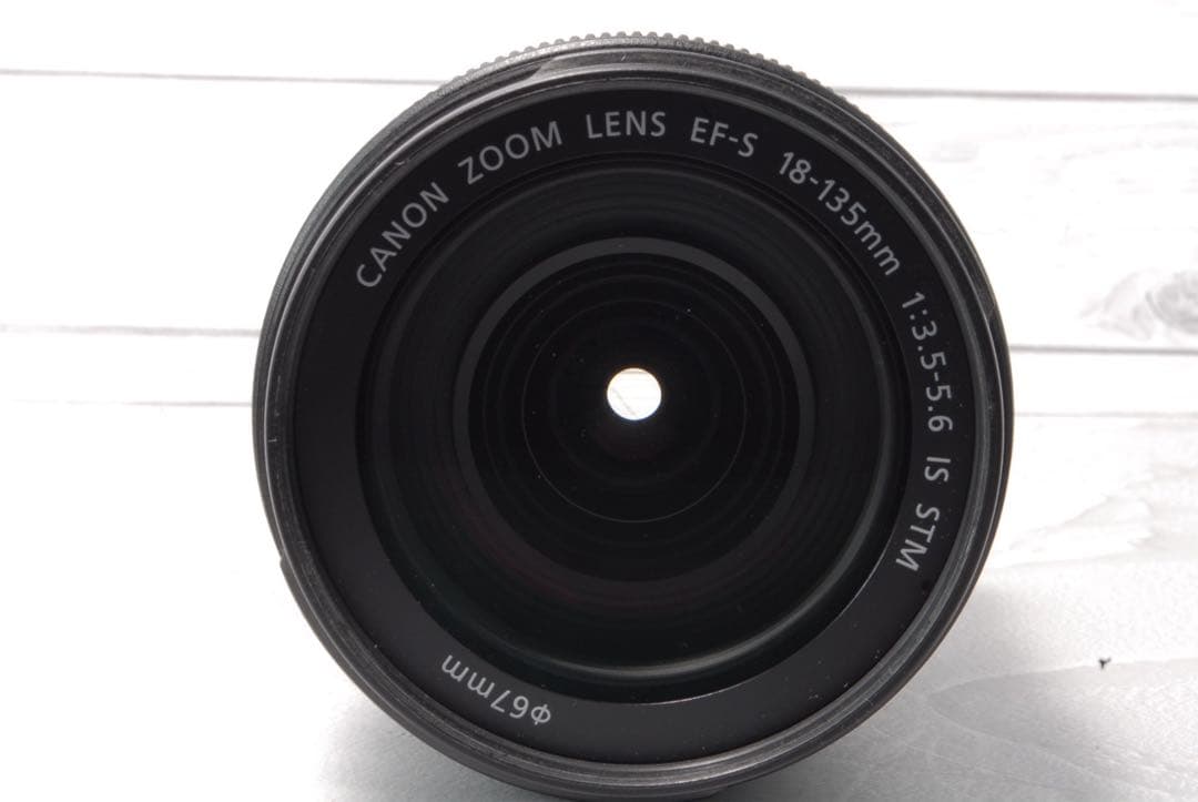Canon EF-S 18-135mm IS STM 最強レンズ　◇極美品◇