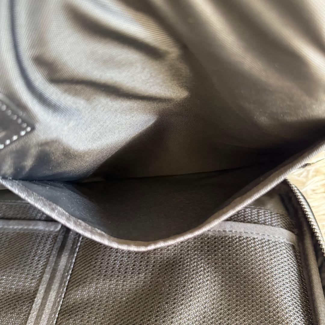 ほぼ未使用 BRIEFING TAP COMP PCケース クラッチバッグ