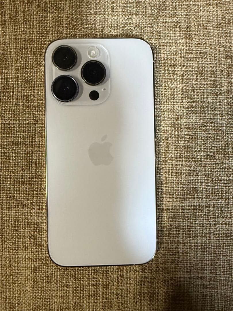 Apple iPhone 14 Pro シルバー 本体　256GB ケーブル新品