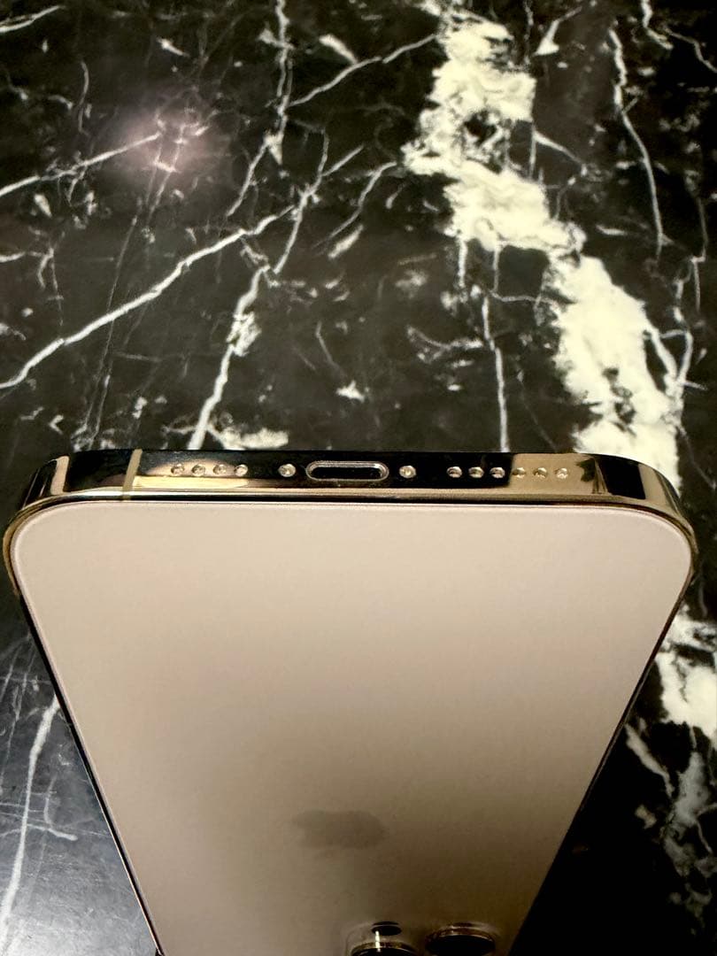 Apple iPhone 12 Pro max ゴールド⭐︎綺麗なお品です♪