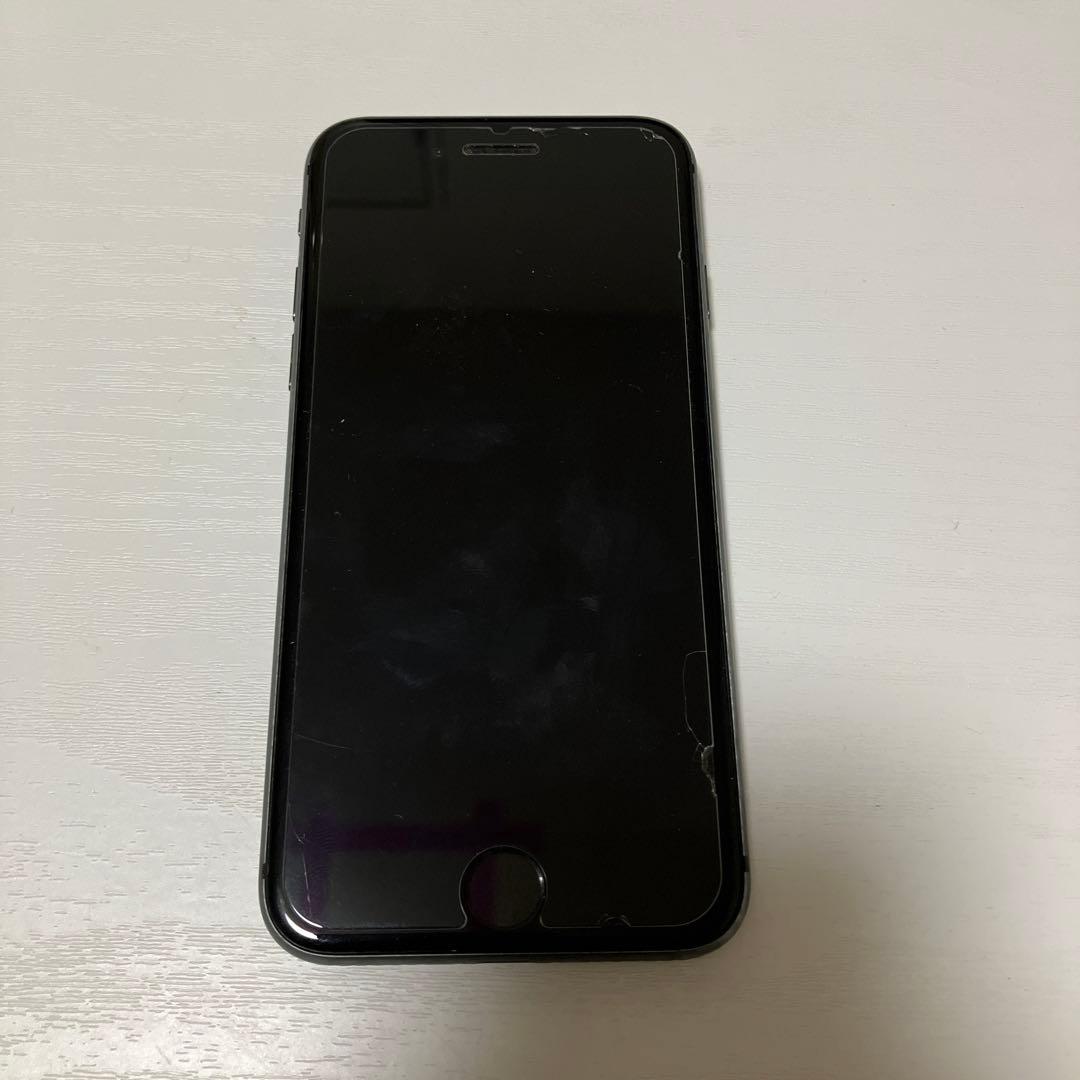 Apple iPhone 8 スペースグレー 本体のみ