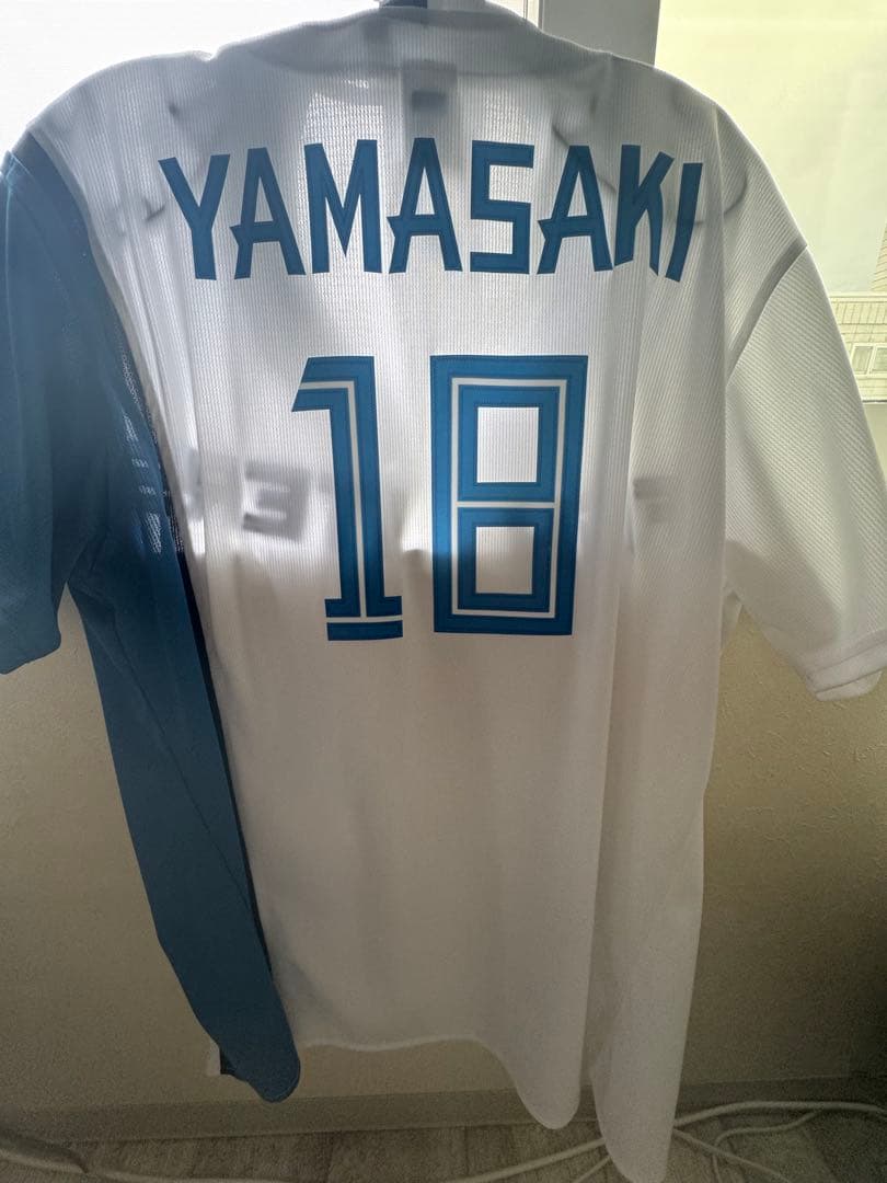 北海道日本ハムファイターズ　山﨑福也　ユニフォーム　　Lサイズ
