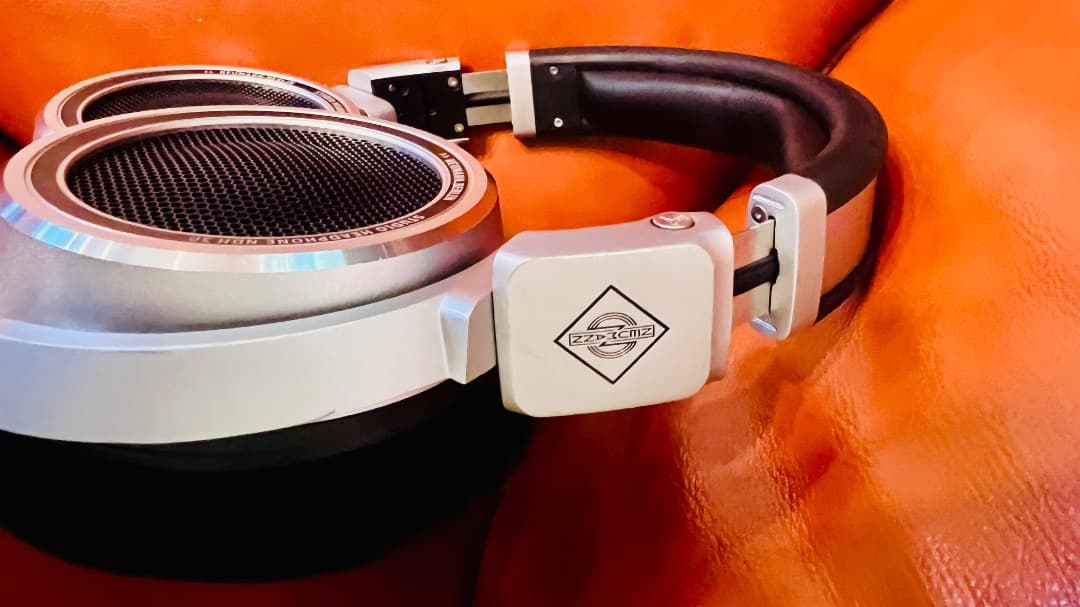 NEUMANN NDH30 シルバー使用極小 良品！