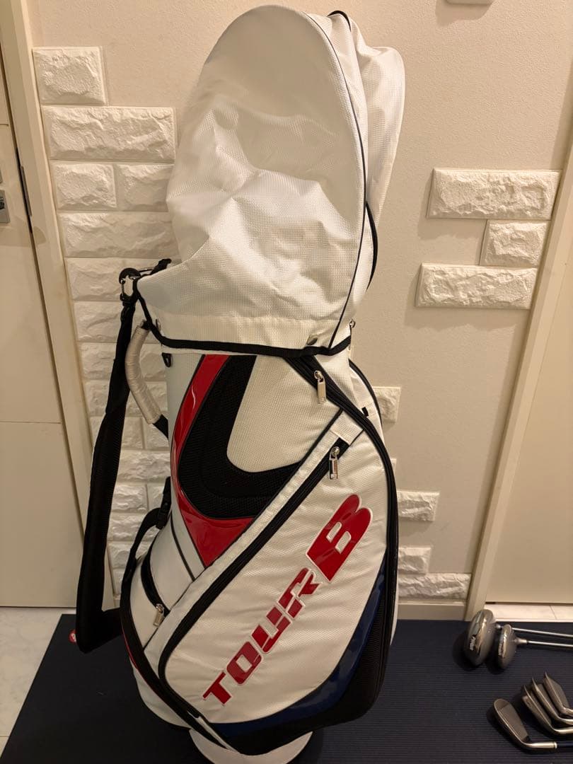 レディース 初心者用フルセット（新品ゴルフバッグ付き）　ゼクシオ　プロギア