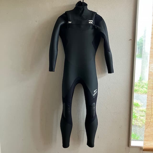 美品 Billabong セミドライ 5mm 裏起毛 ウェットスーツ ML