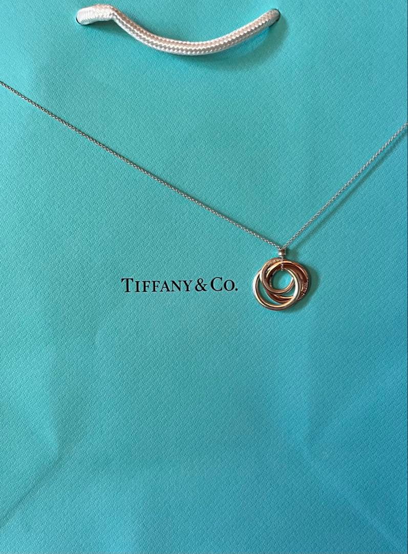 ティファニー　インターロッキングネックレス