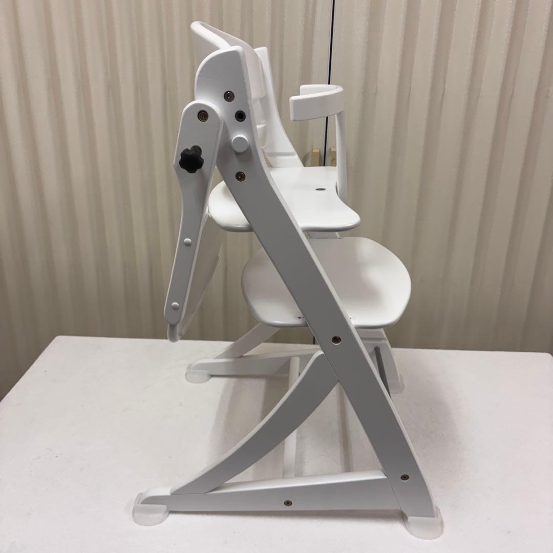 除菌清掃済☆美品☆　大和屋　すくすくチェアイーエヌ　テ―ブル＆ガード付　ホワイト