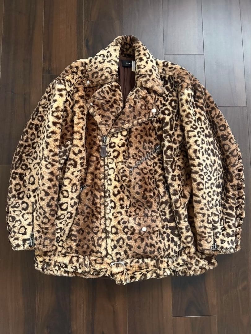 G.V.G.V. レースアップ ライダース　ファーコート レオパード