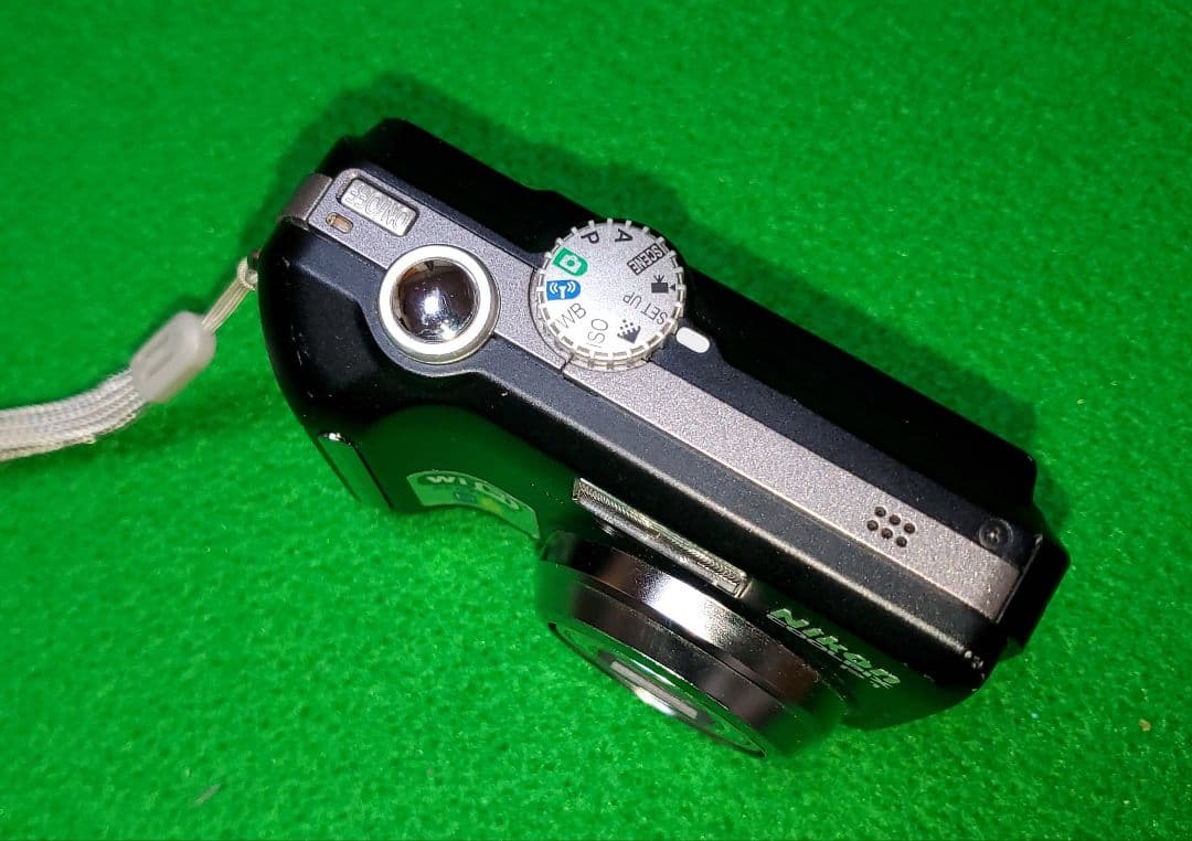 ニコン Nikon COOLPIX P1 デジタルカメラ