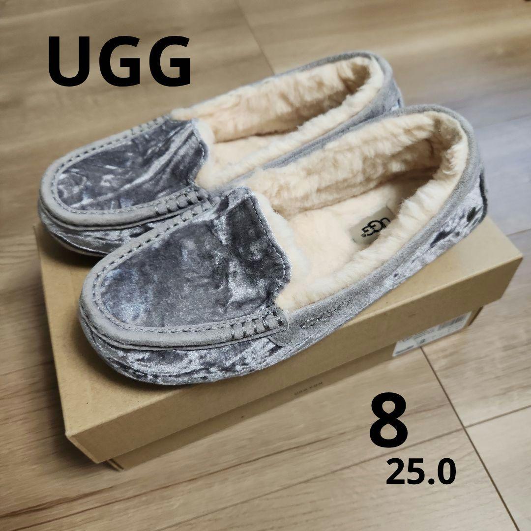 のー　UGG　モカシン
