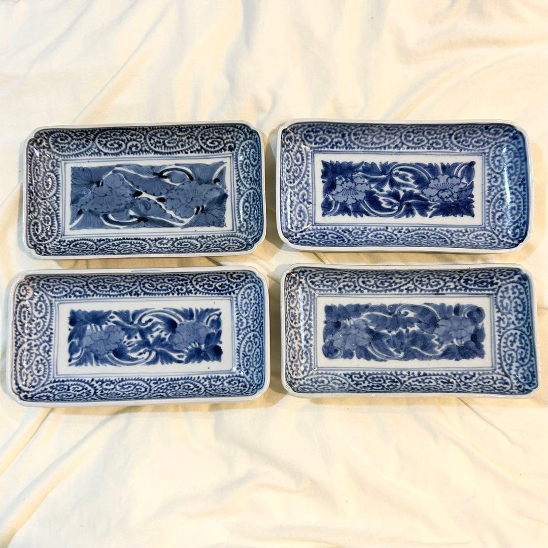 江戸中期 蛸唐草と牡丹 古伊万里 長方形 皿4枚セット 骨董