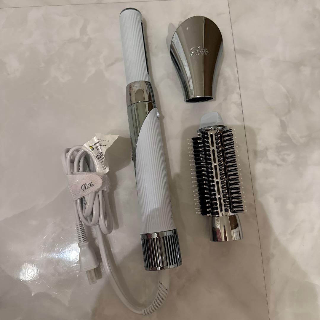 リファ ビューテックリセッター ホワイト