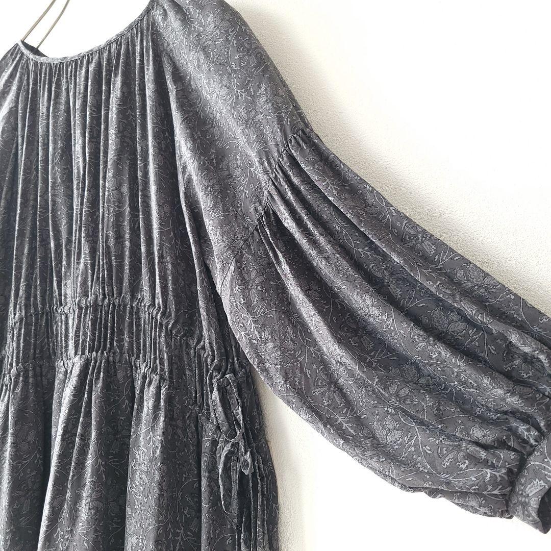 HUG O WaR　ロング丈ギャザーワンピース　サイズ1　キュプラ　花柄