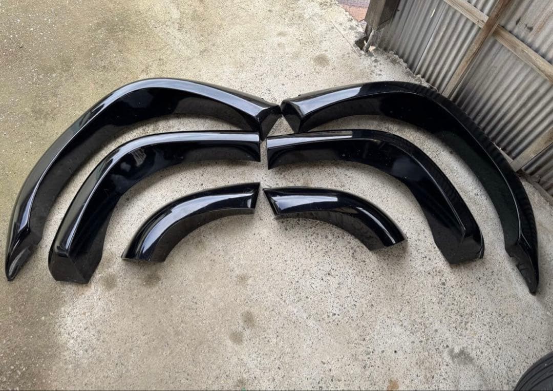 ランクル80 オーバーフェンダー　社外　FRP製　値下げ！引取り限定！