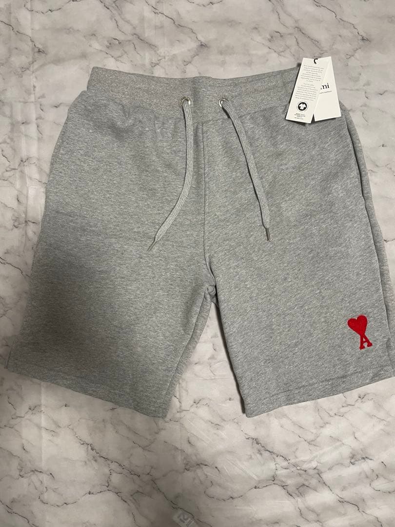 た*タ様 ami paris アミパリス ショートパンツ　 Mサイズ