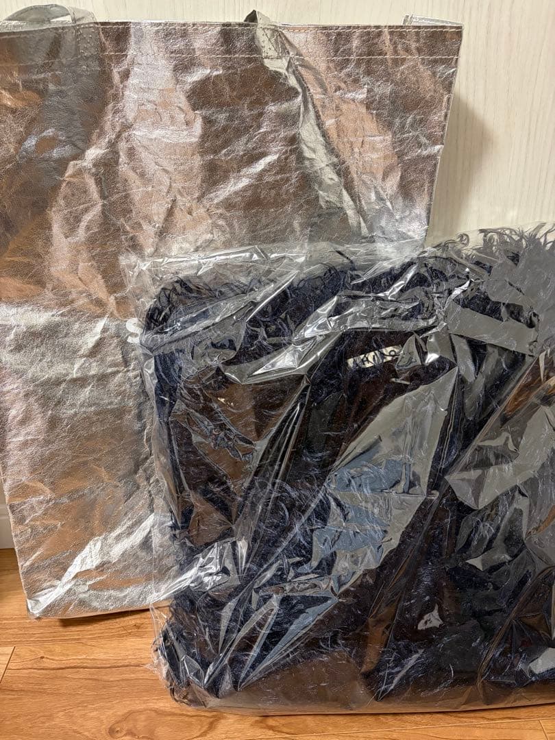 新品、未使用SHIROアドベントカレンダー2025 ショッパー付き