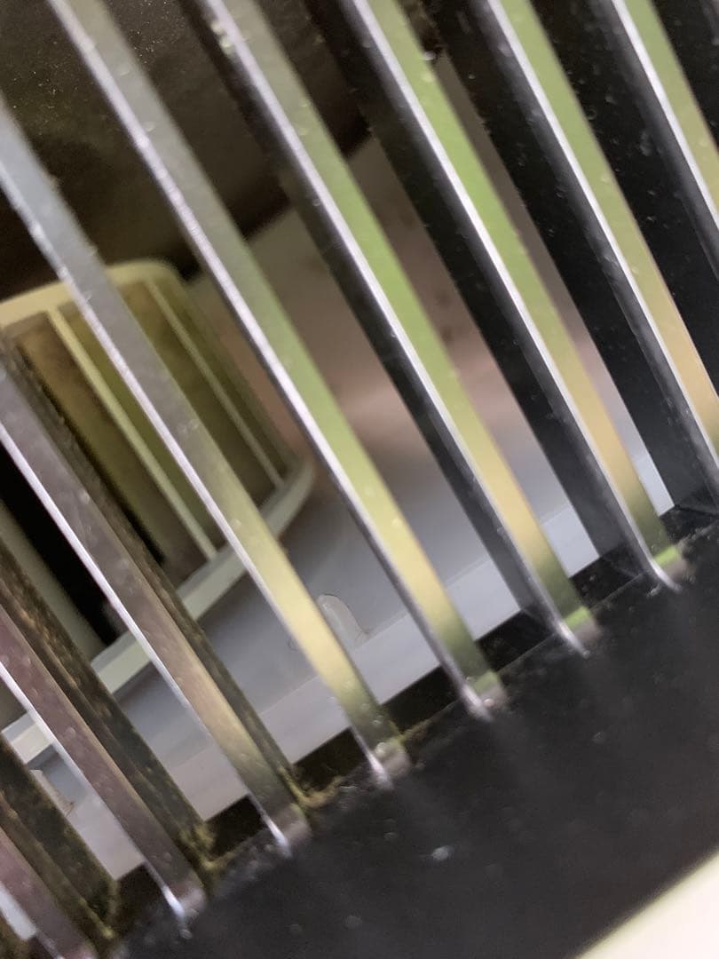 プラスマイナスゼロ　±0 除湿機　衣類乾燥　ブラック　モノトーン　梅雨