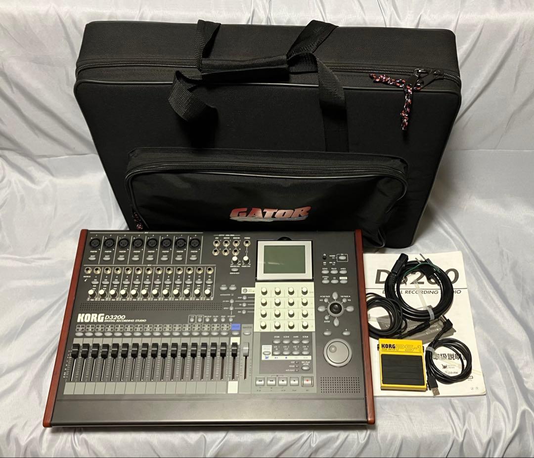 美品 KORG D3200（ペダル、USBケーブル、ソフトケース付）