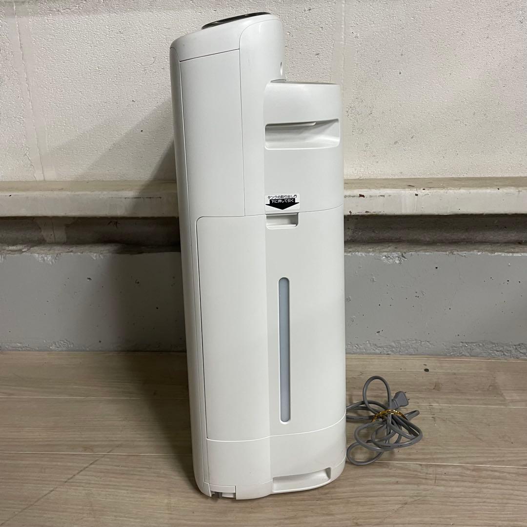 ★送料込み SHARP 加湿空気清浄機 KI-RS50-W 2023年製