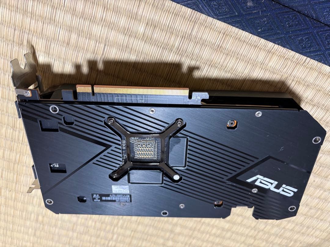 ASUS Radeon RX6600XT 8GB OC ③