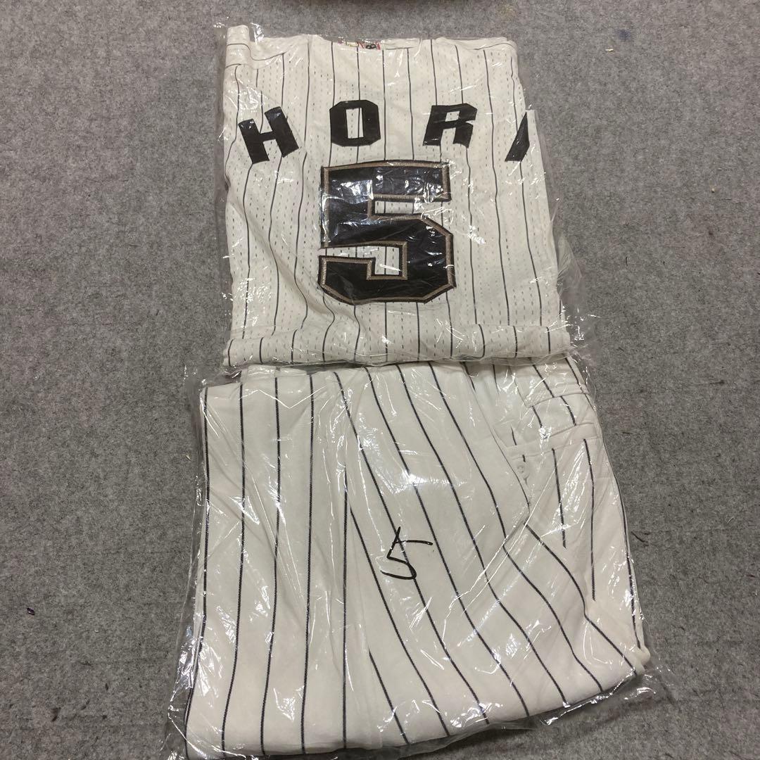 HORI 5 ユニフォーム ホワイト ストライプ