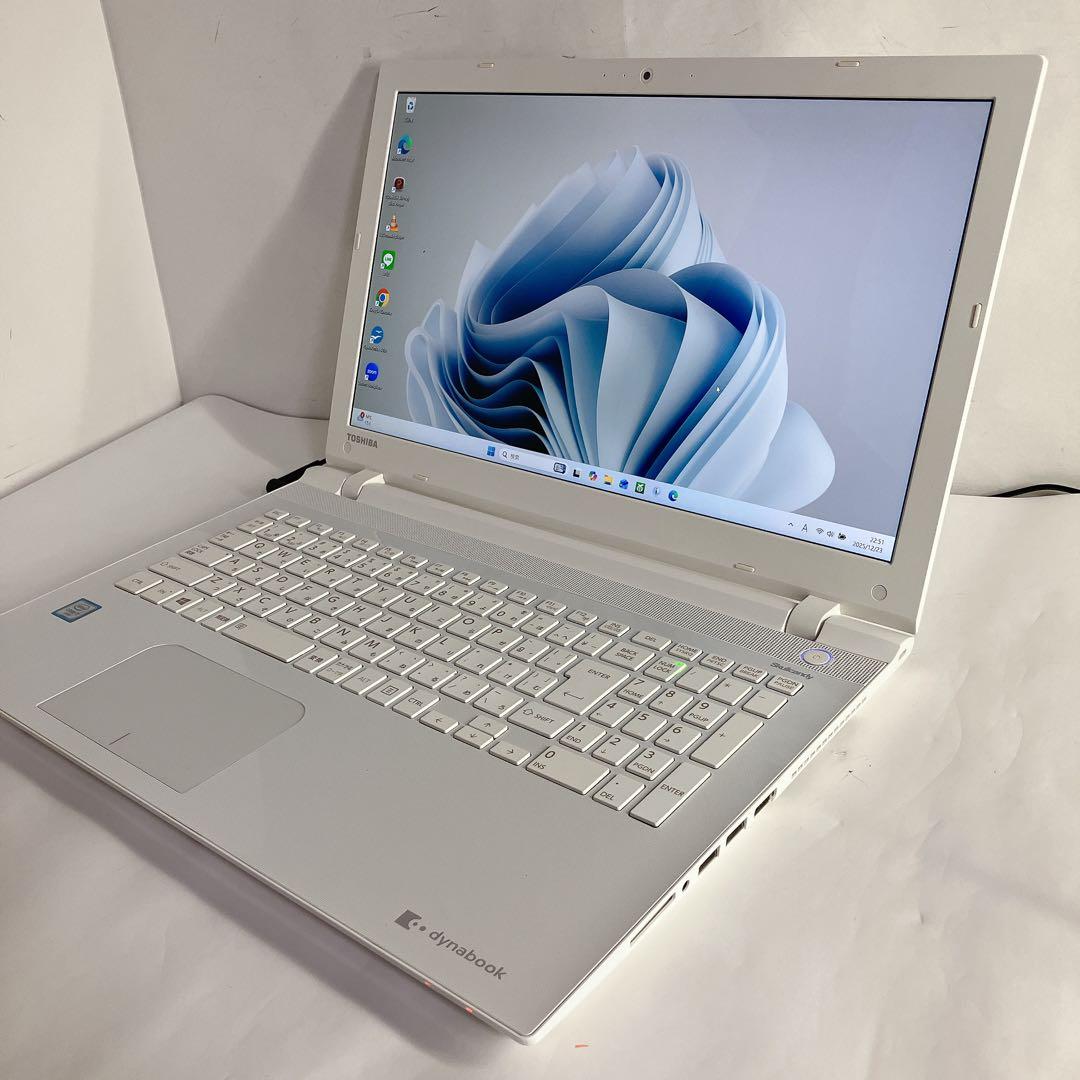 dynabook 6世代Corei7 SSD512GB 16GB 　Win11