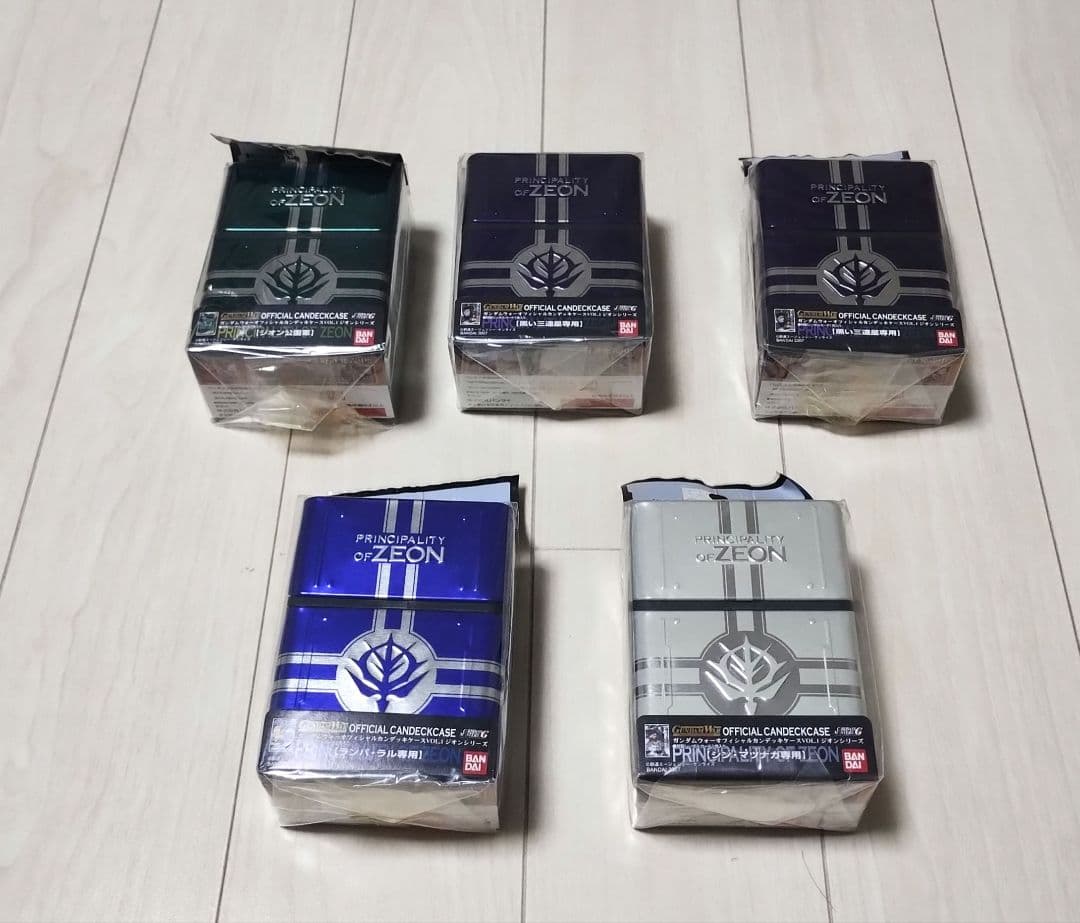 ガンダムウォー　オフィシャルカンデッキケース　5つセット