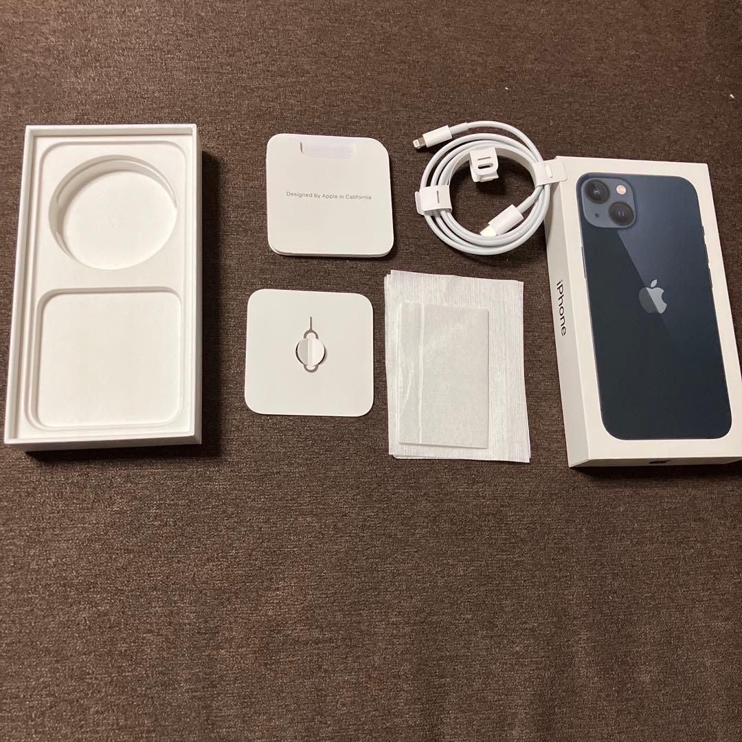 iPhone 13 SIMフリー　128GB ミッドナイト