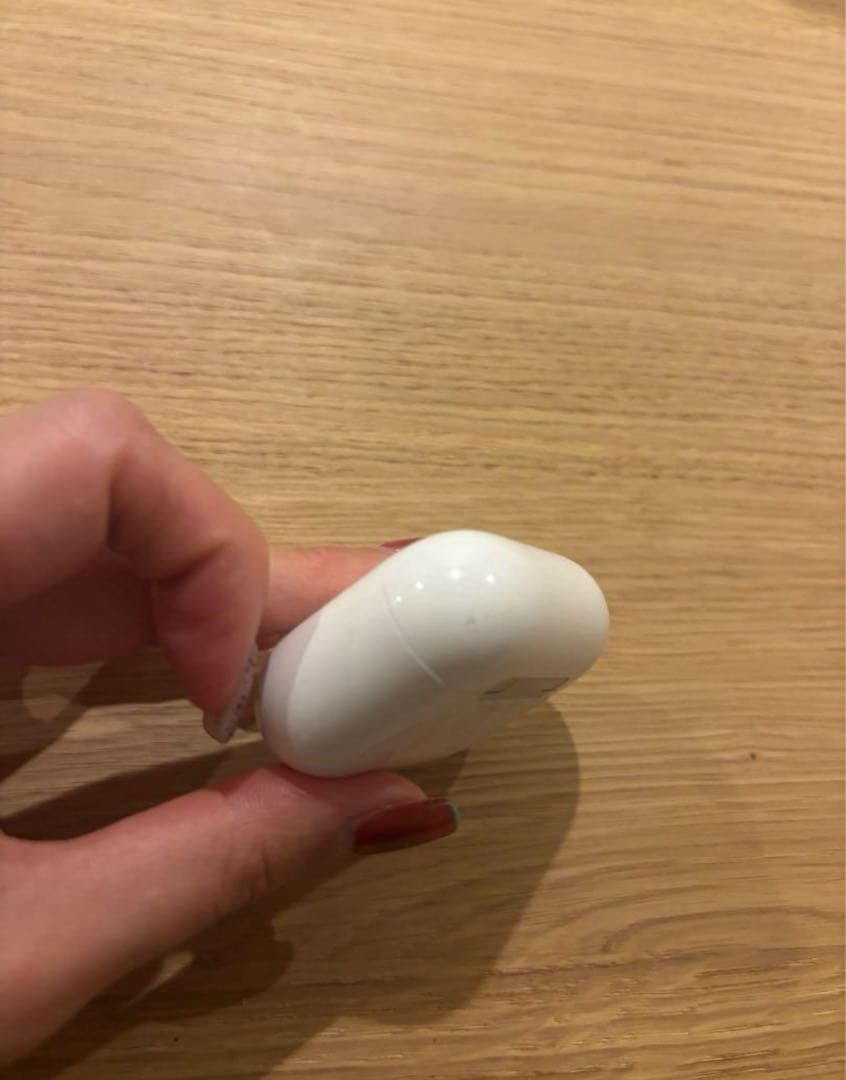 AirPods 第3世代　Lightning端子