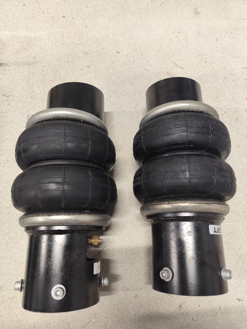 ★*★様 エアフォース　エアサス　チャレンジャー　チャージャー　300