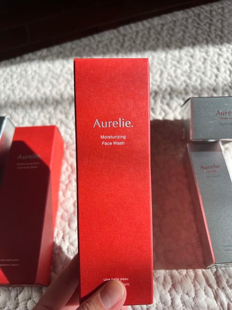 Aurelie プレミアムエイジング集中ケア