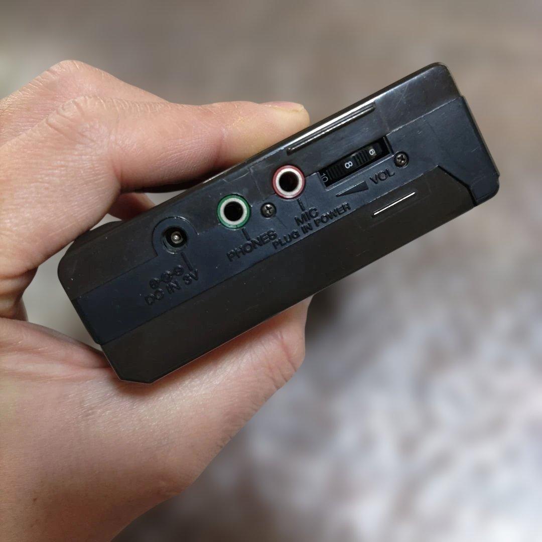 ソニー　カセットウォークマン　WM−F65　ジャンク　管理ナンバー903