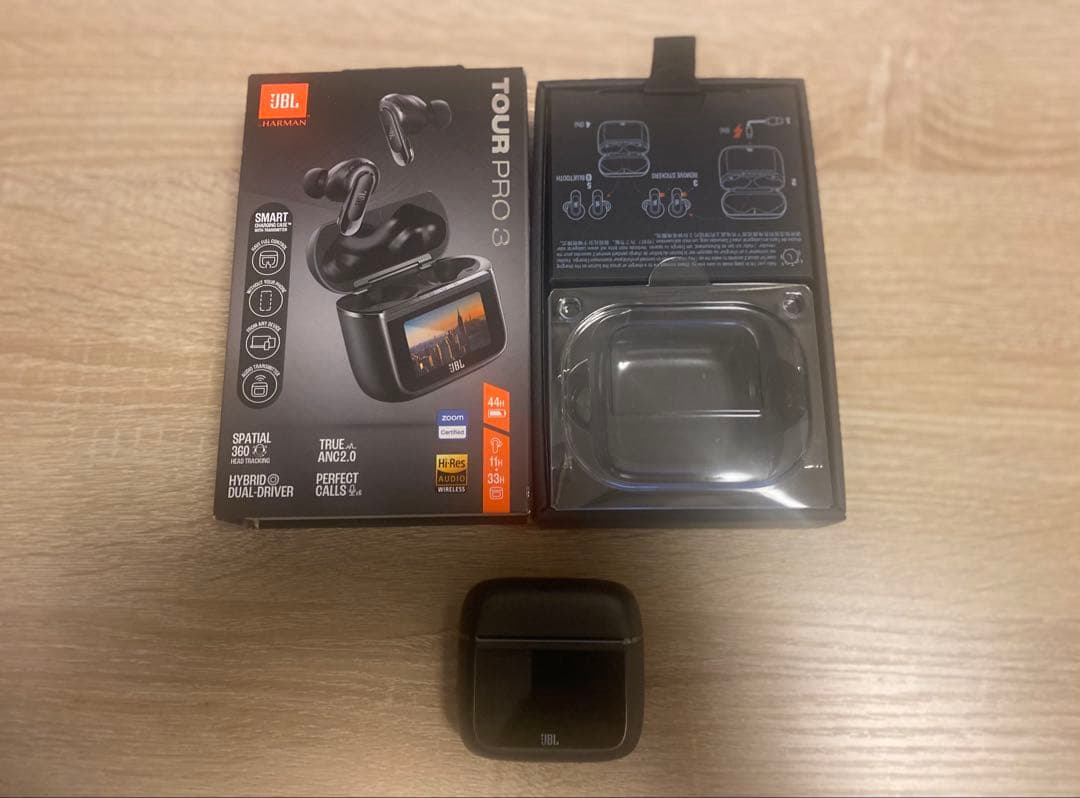 【ワイヤレスイヤホン】JBL TOUR PRO 3