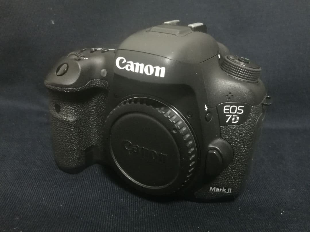 【美品】canon 7Dmark2 + BG-E16