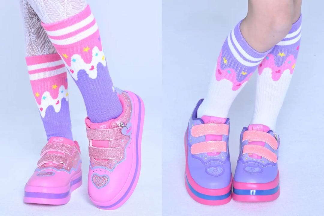 新品 しなこちゃん コラボ スニーカー 18cm 靴下セット