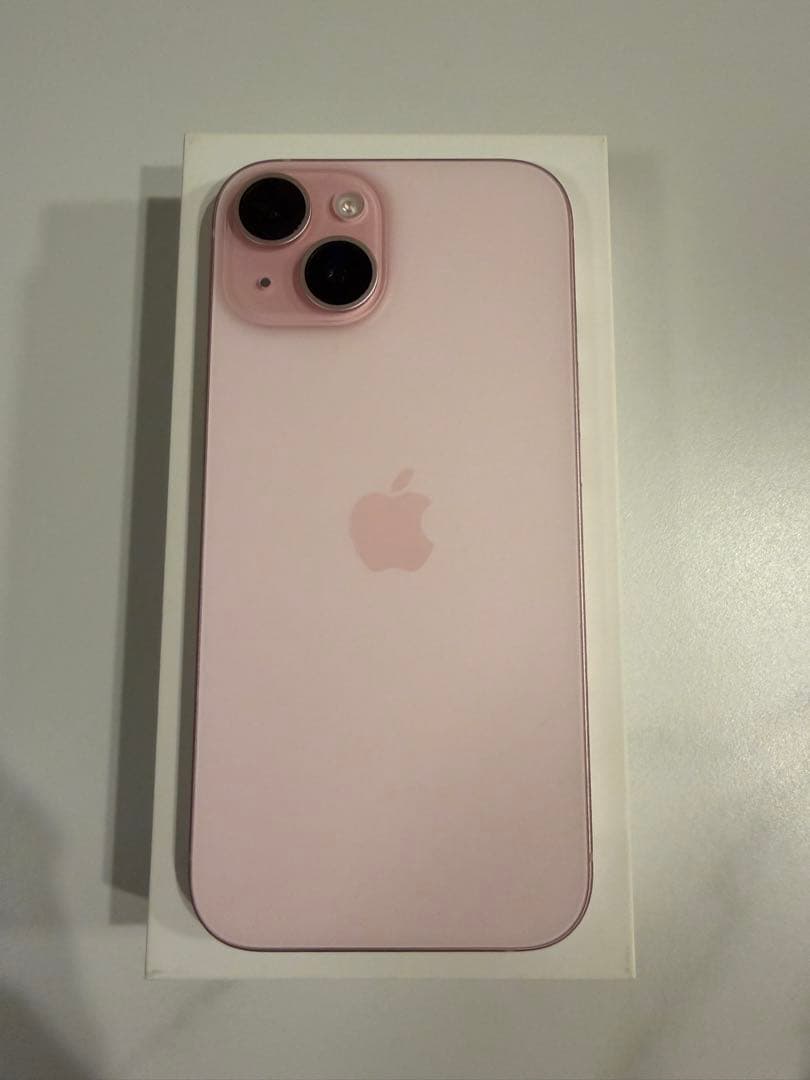 【美品】iPhone15 ピンク 128GB SIMフリー