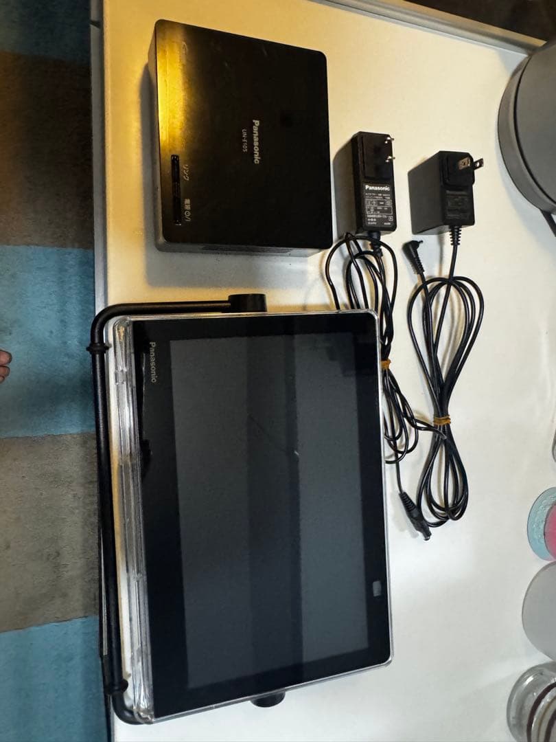 Panasonic UN-10CN10-K 10インチテレビ