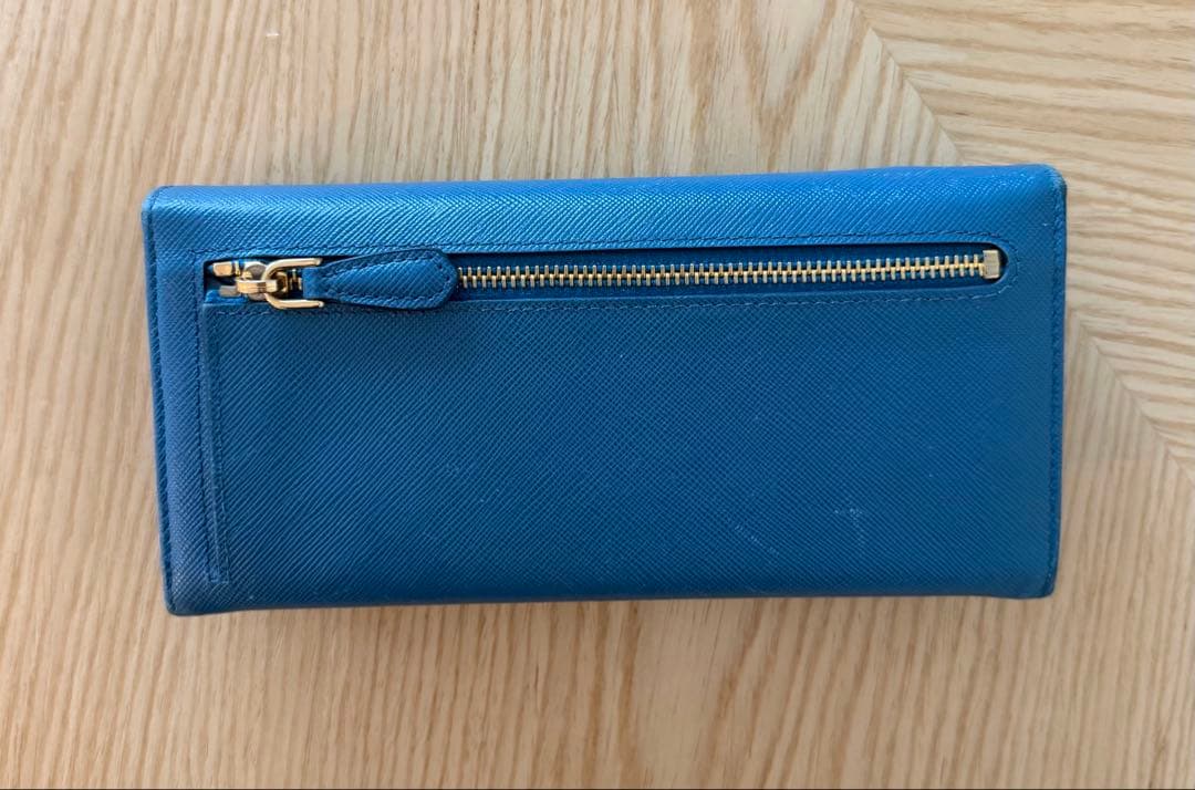 【hr.s】PRADA サフィアーノレザー 長財布 青