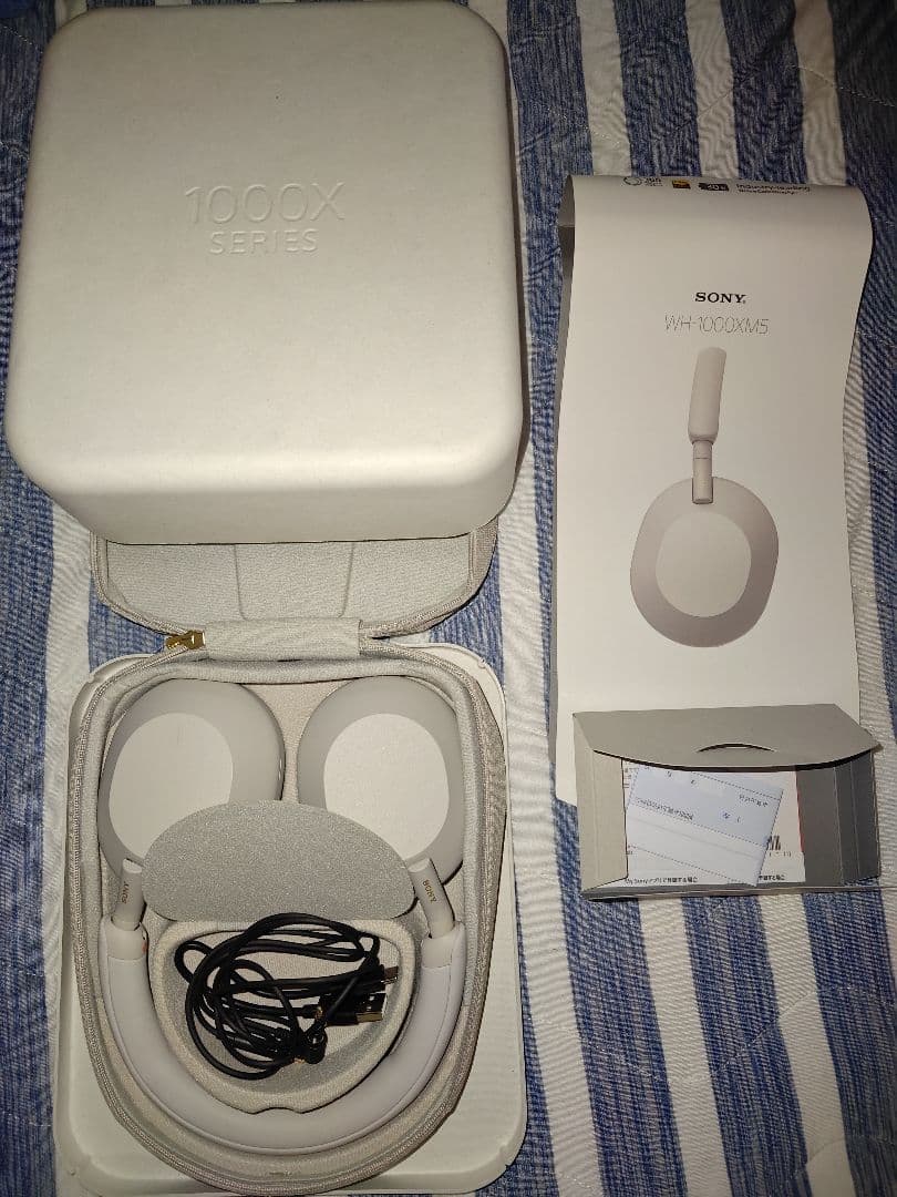 Sony wh-1000xm5ヘッドホン