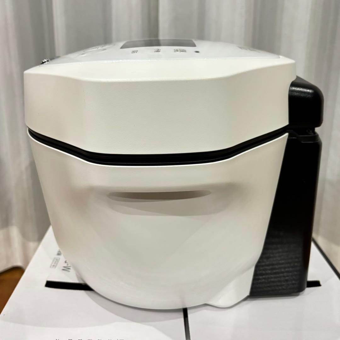 【新品未使用】22年製 シャープ ヘルシオ ホットクック KN-HW16G-W