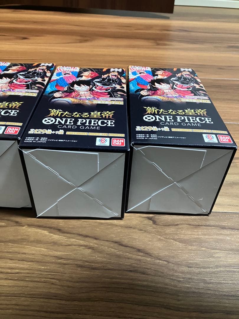 ワンピース新たなる皇帝 4BOXメモリアルコレクション1boxテープ付き 未開封