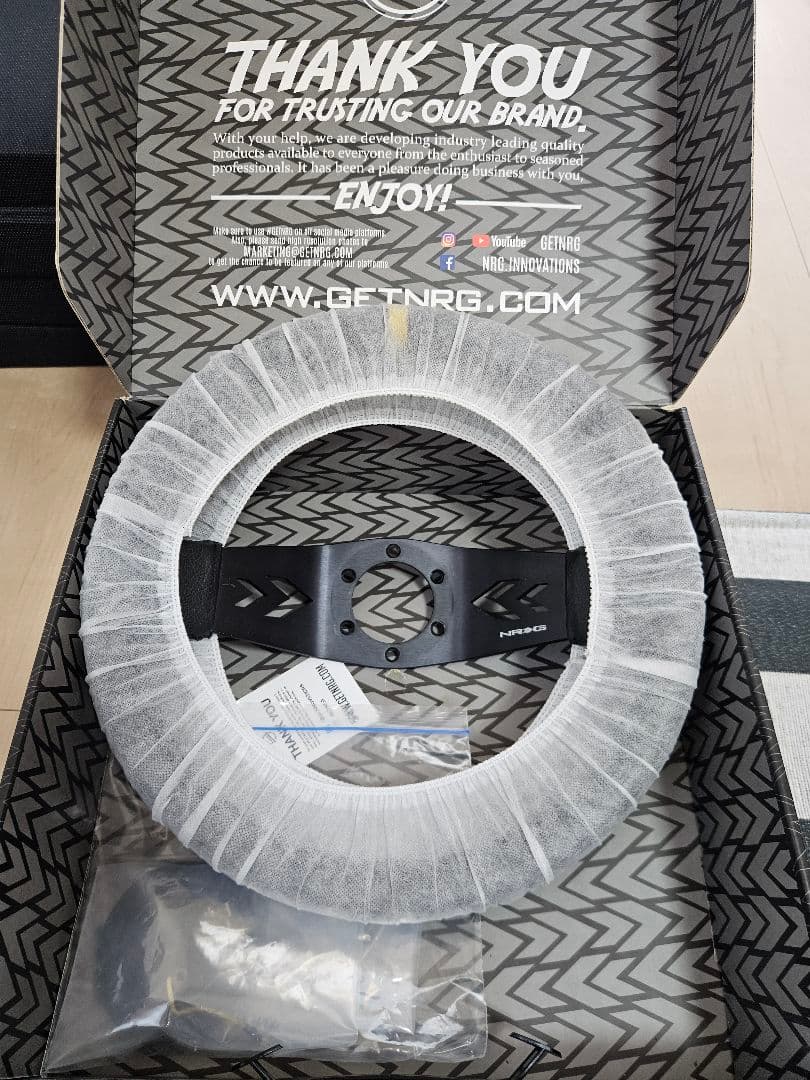 NRG スポーツステアリングホイール 本体