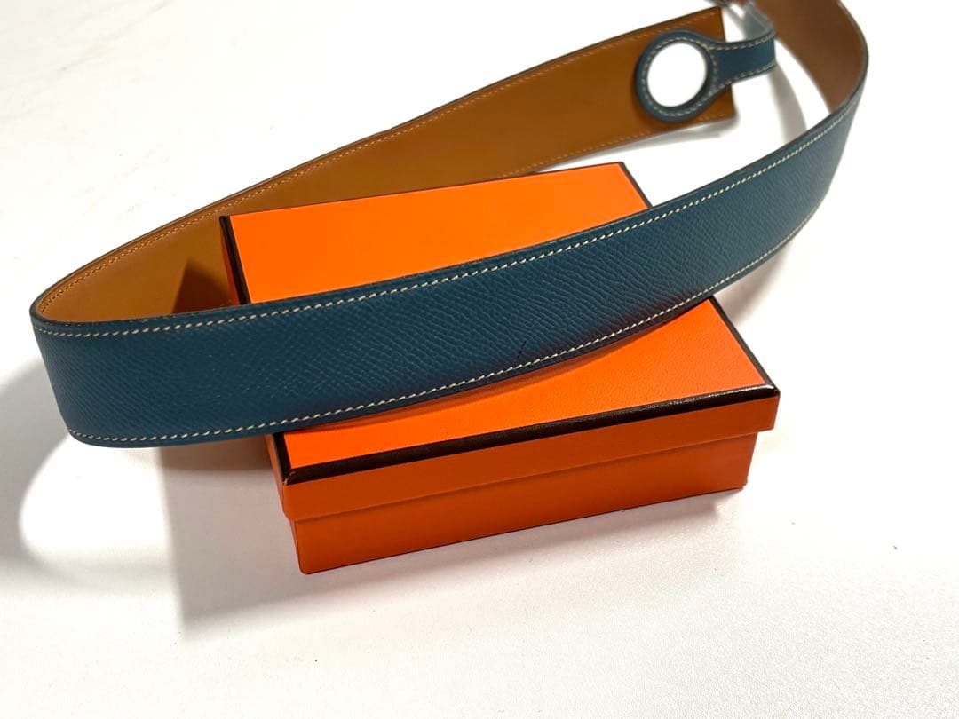 エルメス　HERMES セリエボタンレザーベルト　箱付き　極美品
