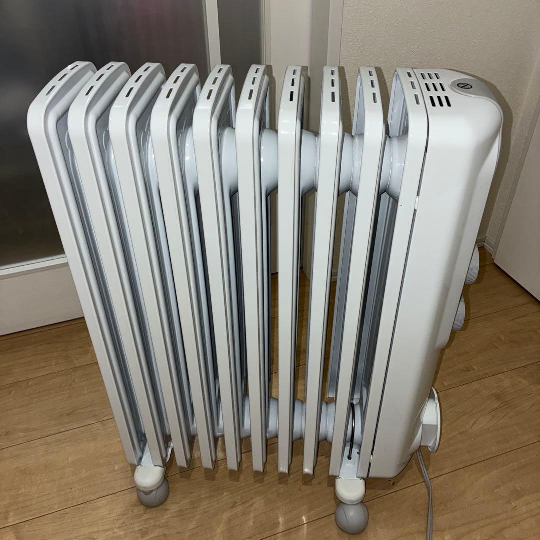 動作ok デロンギアミカルドオイルヒーター　RHJ35M1015-LG