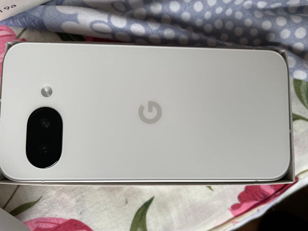 i*5様 Google Pixel 9a ホワイト 充電ケーブル付き