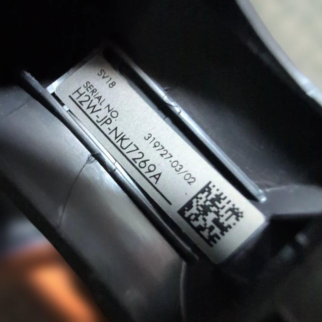 dyson ダイソン デジタルスリム フラフィ掃除機 SV18 動作良好！