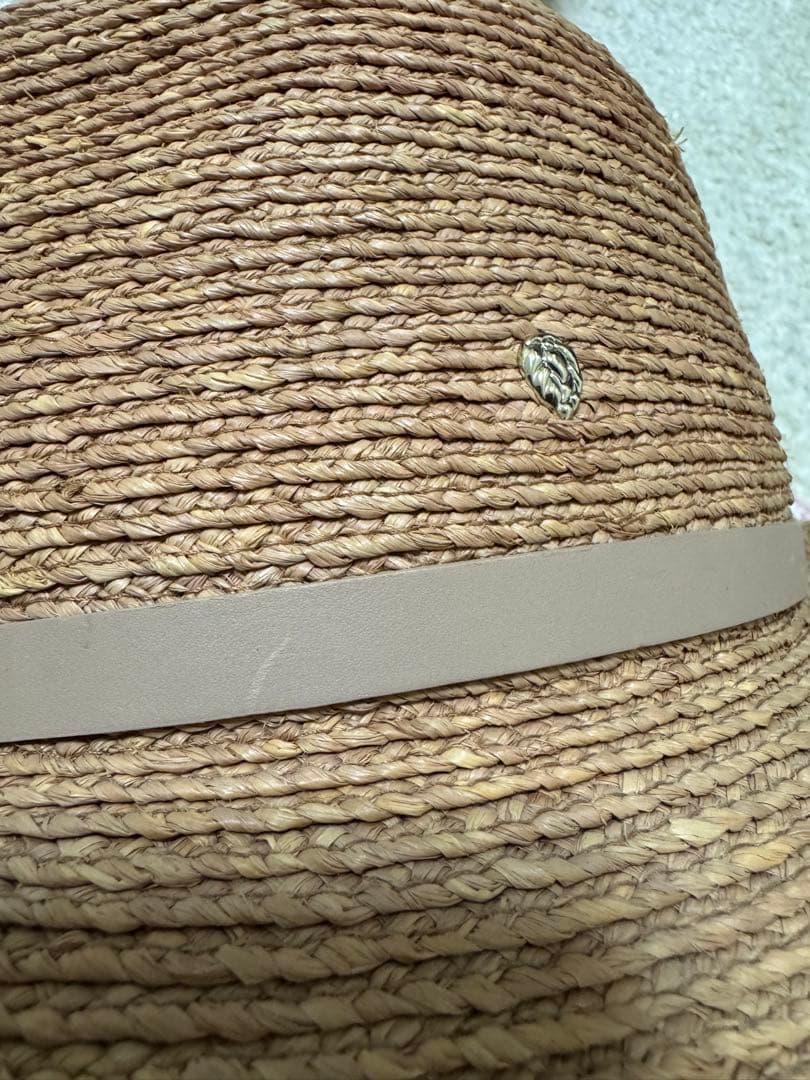 未使用　HELEN KAMINSKI ラフィアハット　麦わら帽子 UPF 50+