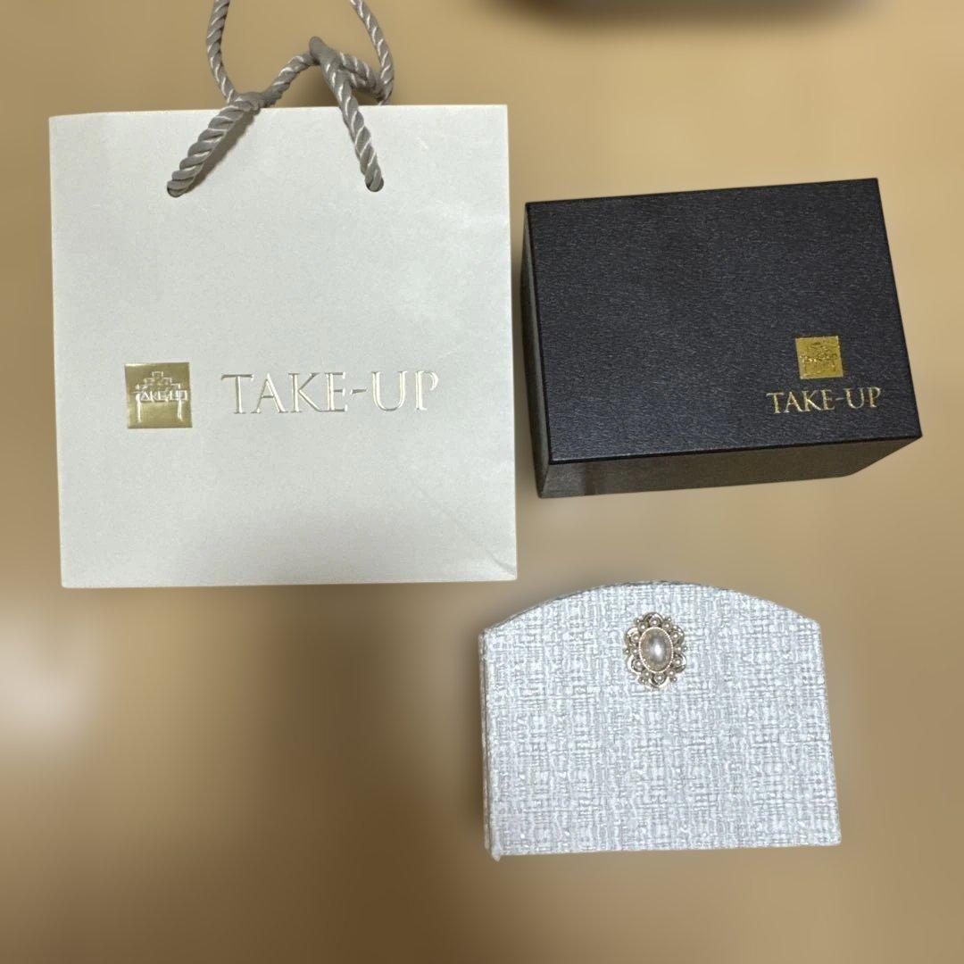 「24時間限定価格」TAKE-UP 月 ネックレス K10 WGダイヤモンド