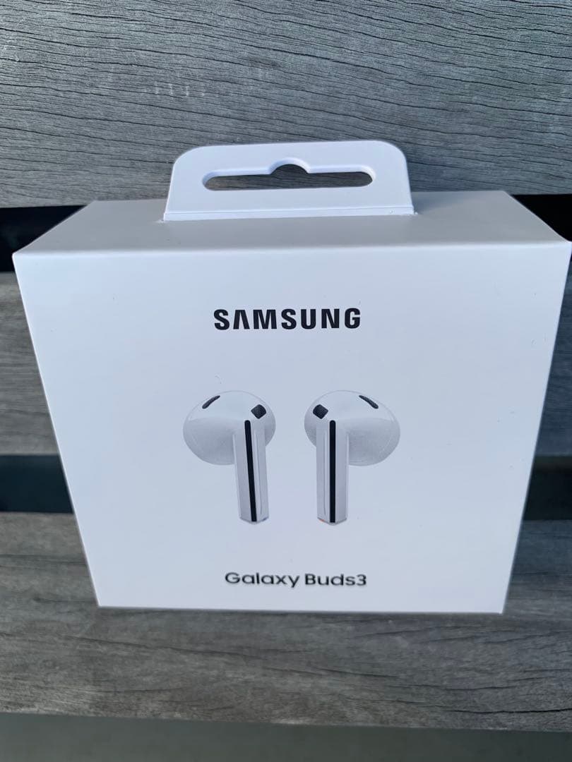 【新品・未開封】Samsung Galaxy Buds3 ホワイト 本体